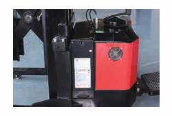 電動前移叉車 性.jpg